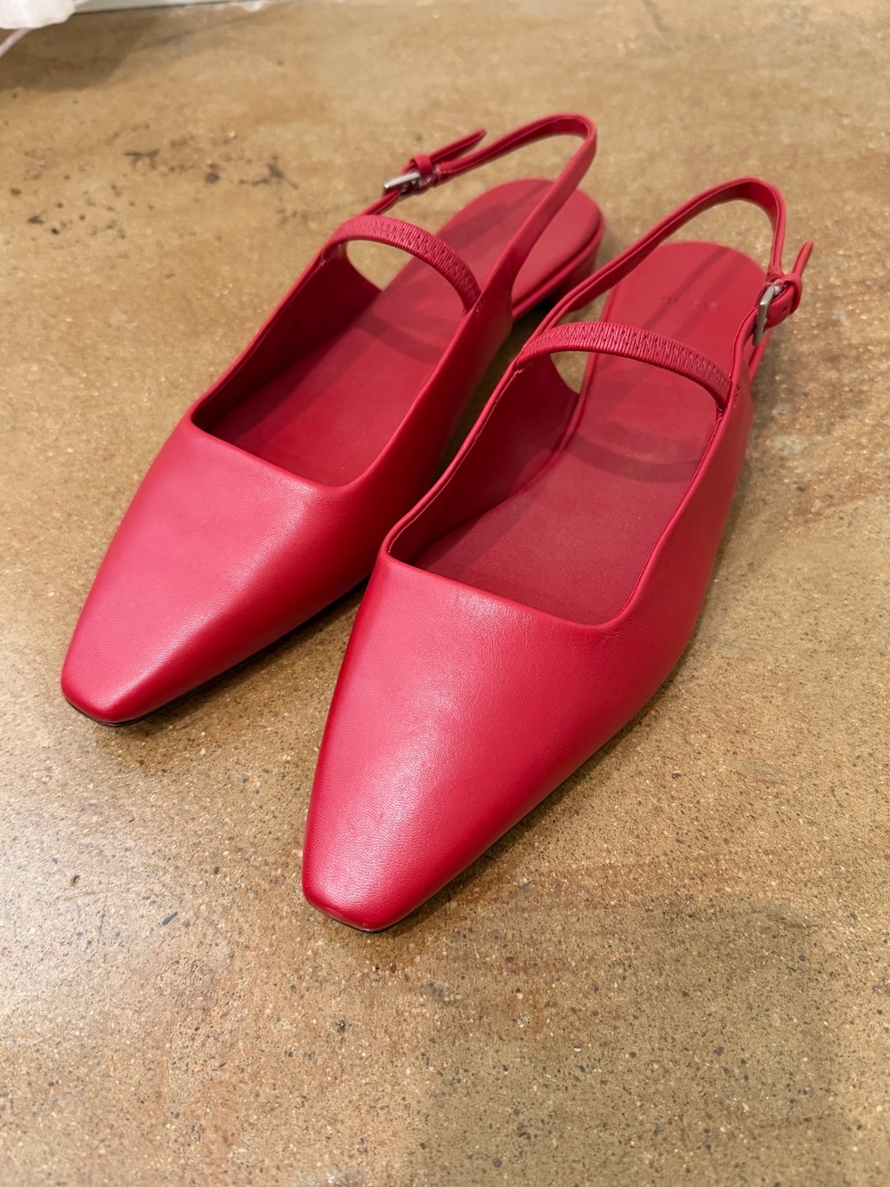 Vince Allie Slingback Pumps Red Leather Pointed Toe Low Heel Size 9M NWOT